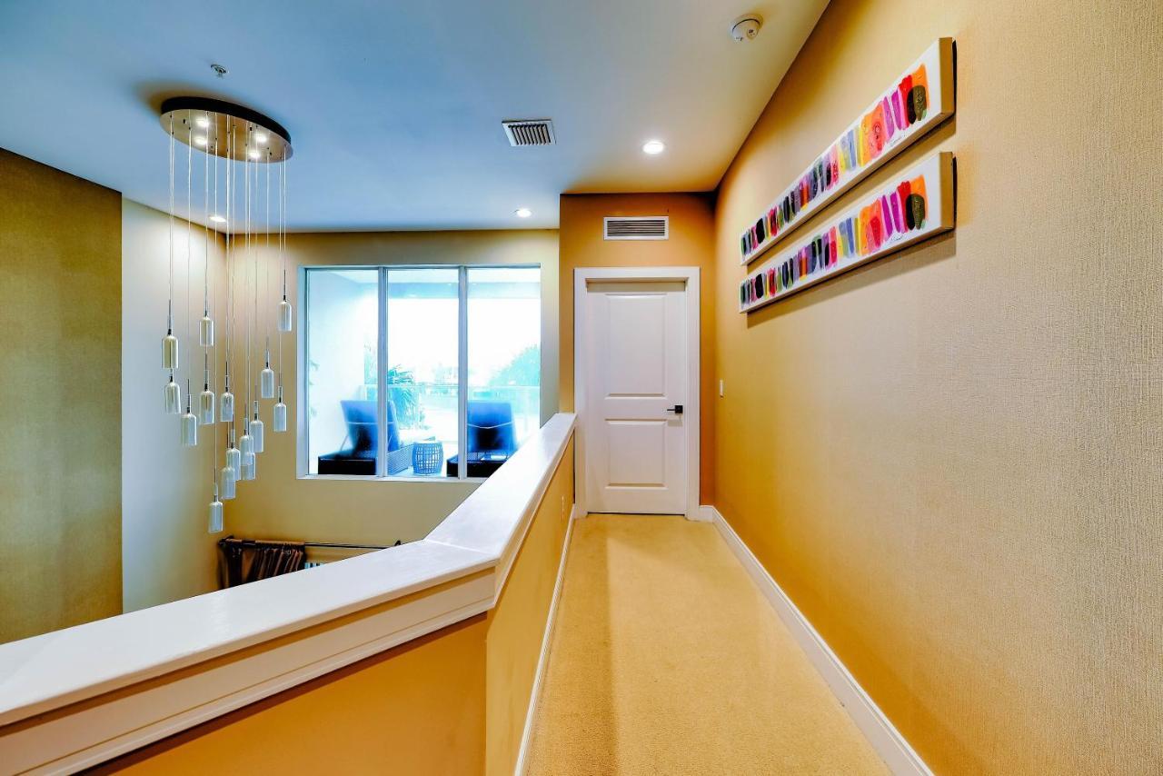 Beautiful Townhome Overlooking The Lake And The Pool Ορλάντο Εξωτερικό φωτογραφία
